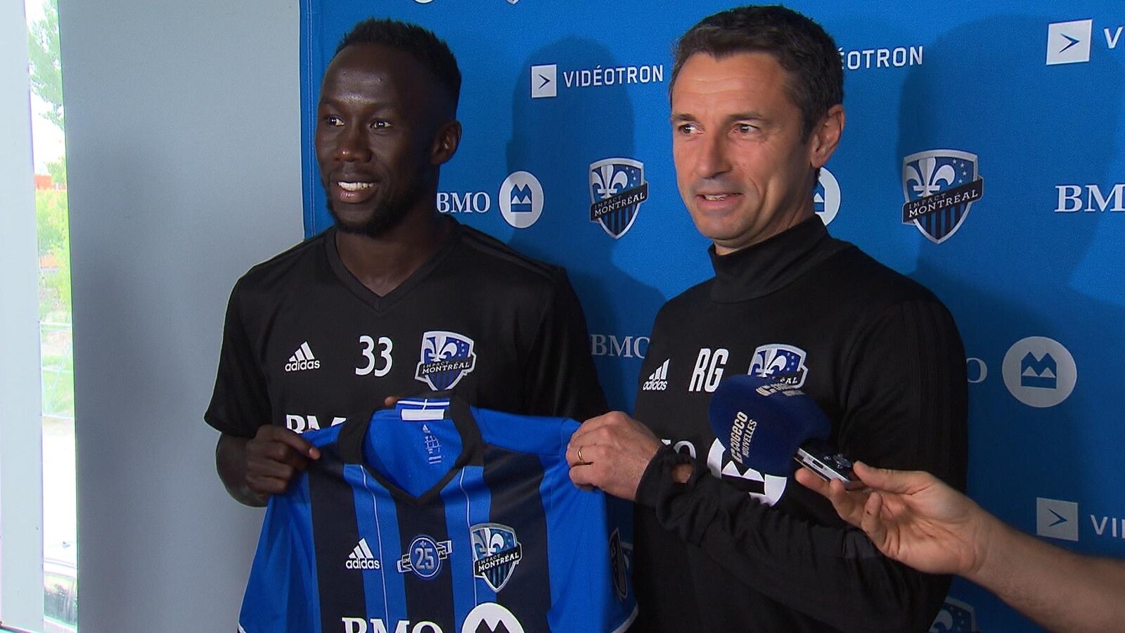 Bacary Sagna (gauche) et Rémi Garde (droite)