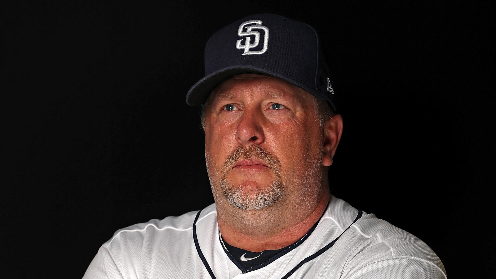 Matt Stairs, entraîneur des frappeurs des Padres de San Diego, prend la pose.