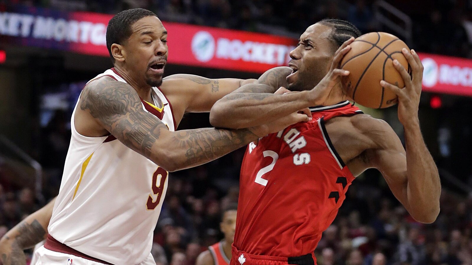 Channing Frye et Kawhi Leonard