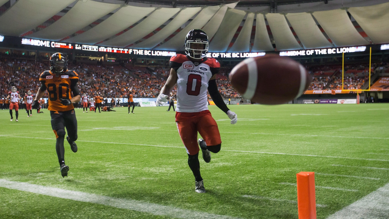 Ciante Evans dans l'uniforme des Stampeders