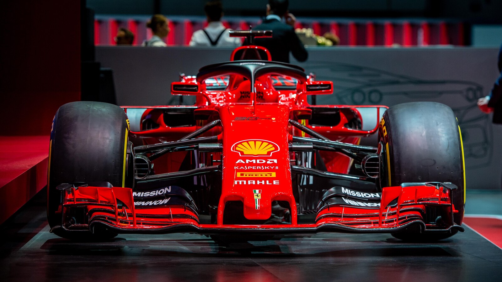 La monoplace de Ferrari est présentée au 89e Salon international de l'auto de Genève, en Suisse.
