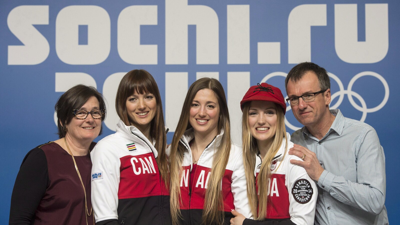 Johane Dufour, Maxime Dufour-Lapointe, Chloé Dufour-Lapointe, Justine Dufour-Lapointe et Yves Lapointe.