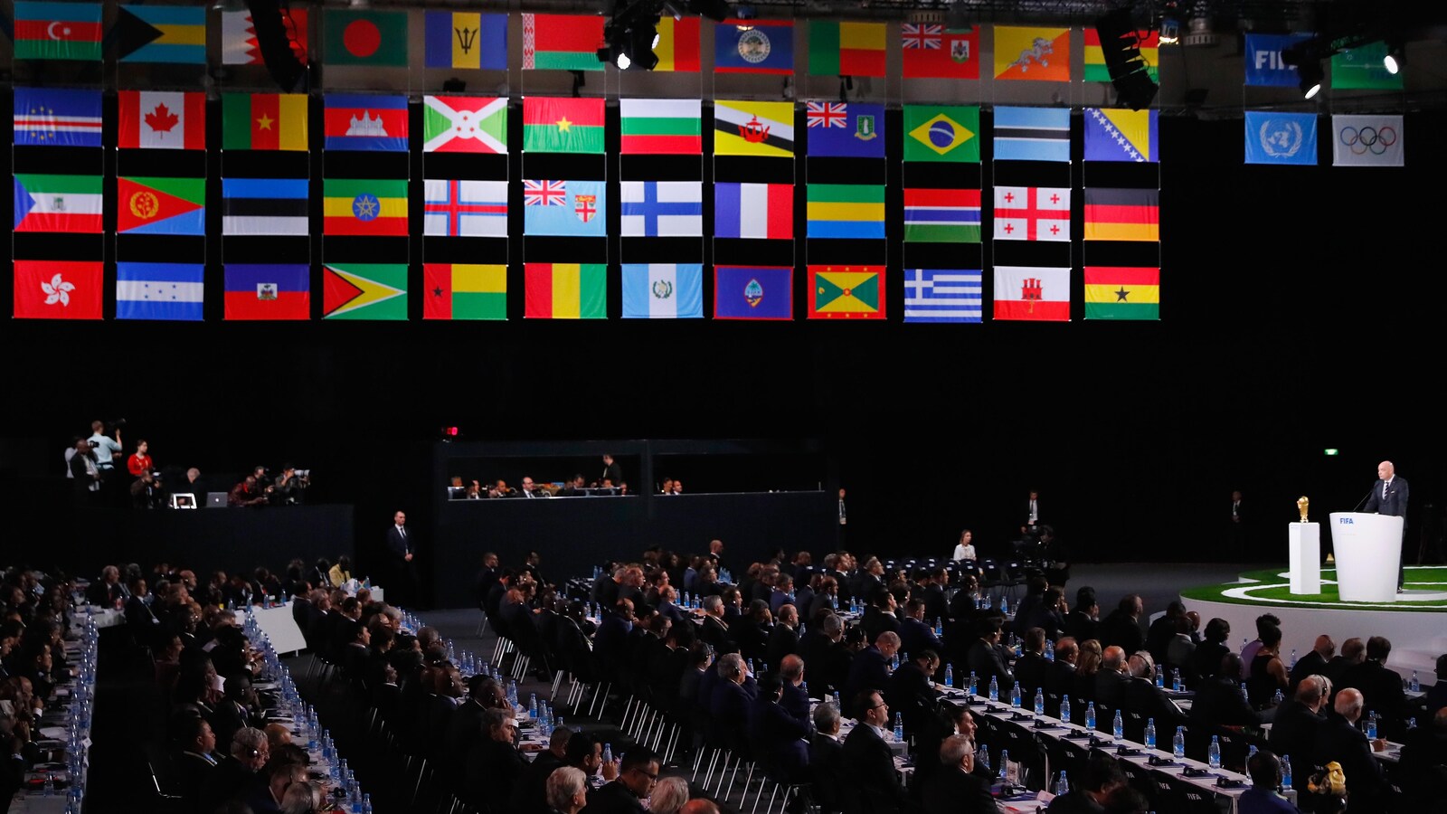 Le président de la FIFA Gianni Infantino s'adresse au 68e congrès.
