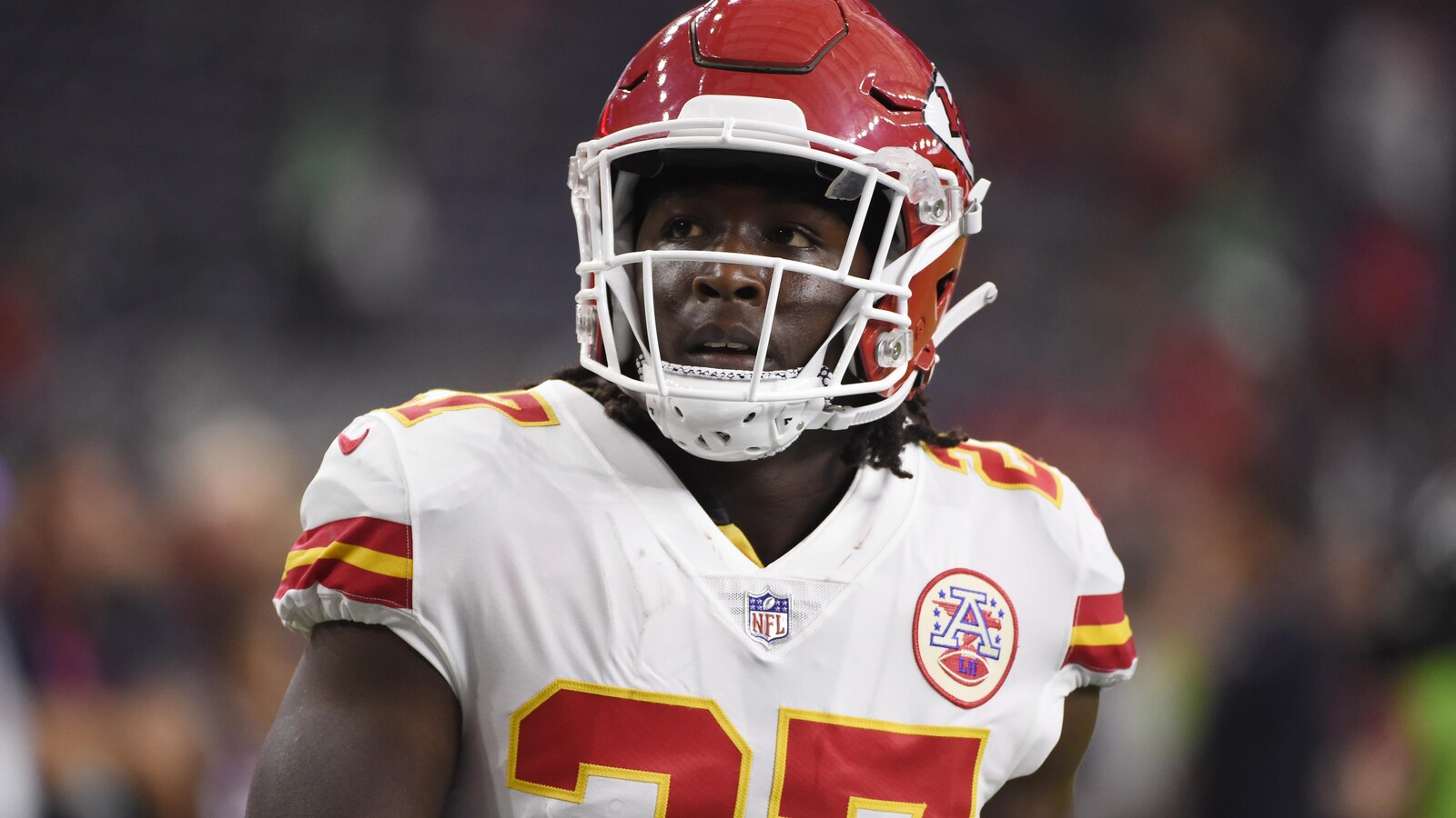 Kareem Hunt, des Chiefs de Kansas City, à l'échauffement avant un match contre les Texans de Houston.