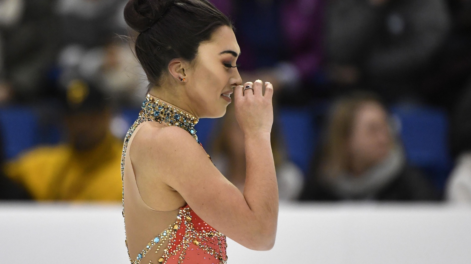 Gabrielle Daleman pleure après son programme libre lors des Championnats canadiens de patinage artistique à Saint-Jean, au Nouveau-Brunswick.