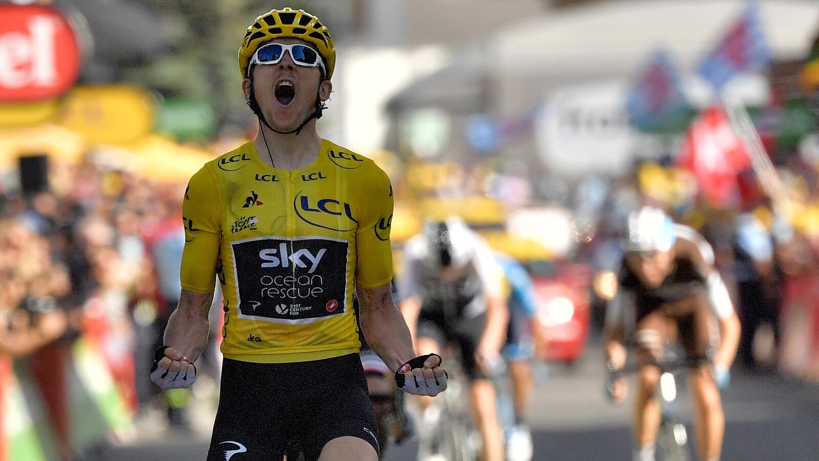 Geraint Thomas exulte après une victoire d'étape.