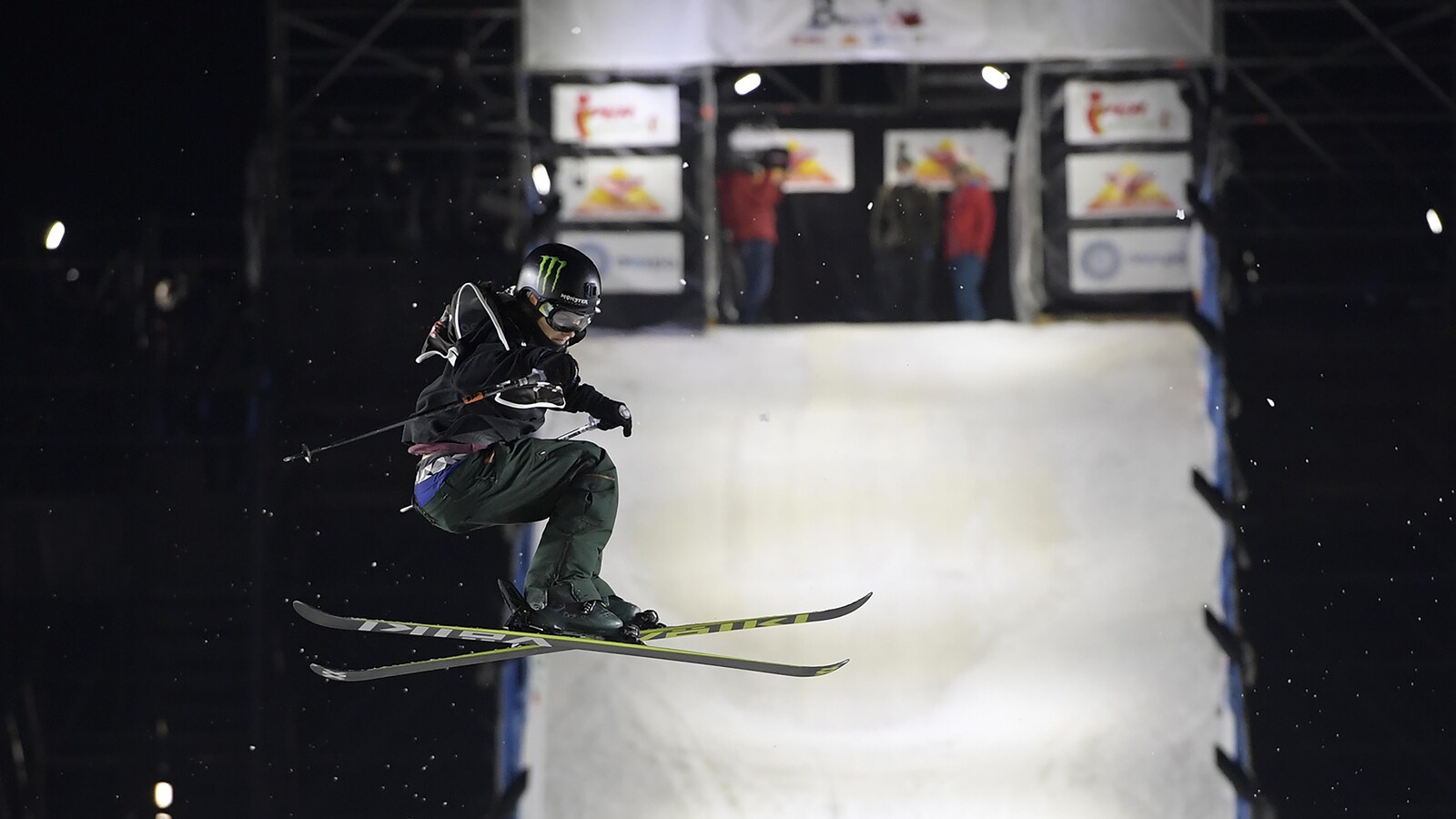 La Française Coline Ballet Baz en Coupe du monde de grand saut (big air)