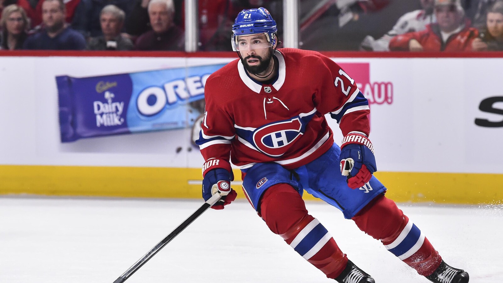 Nate Thompson, du Canadien de Montréal, en action contre les Blackhawks de Chicago