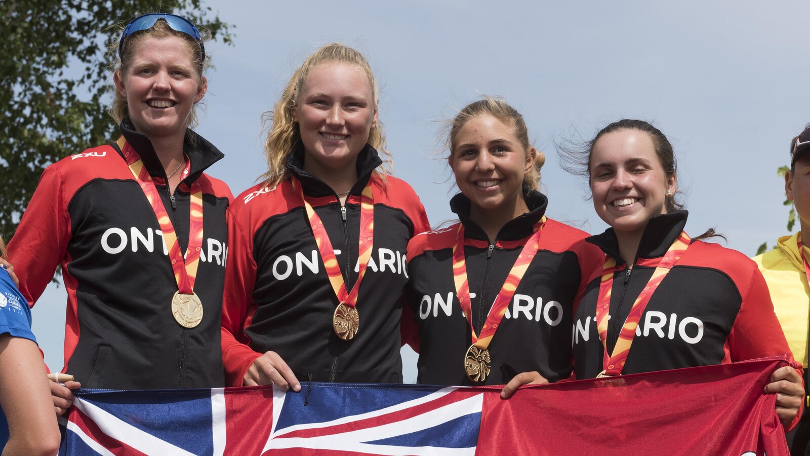 L'Ontario a remporté la médaille d'or dans l'épreuve quatre de couple féminin. Dans l'ordre, Hailey Chase, Emma Dockray, Anna Maloney et Emily Stewart.