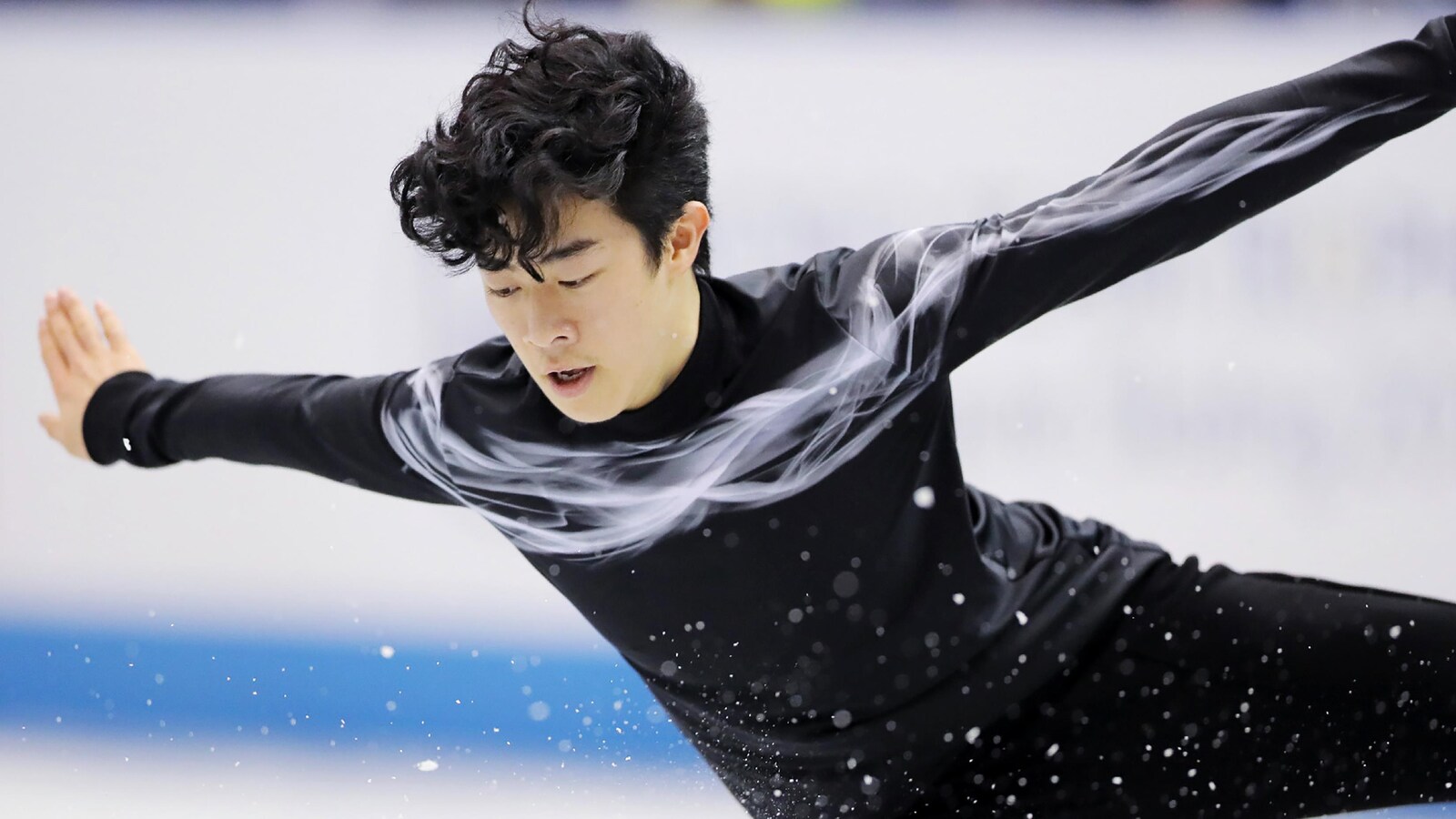 L'Américain Nathan Chen en action dans le programme libre du Trophée par équipe.