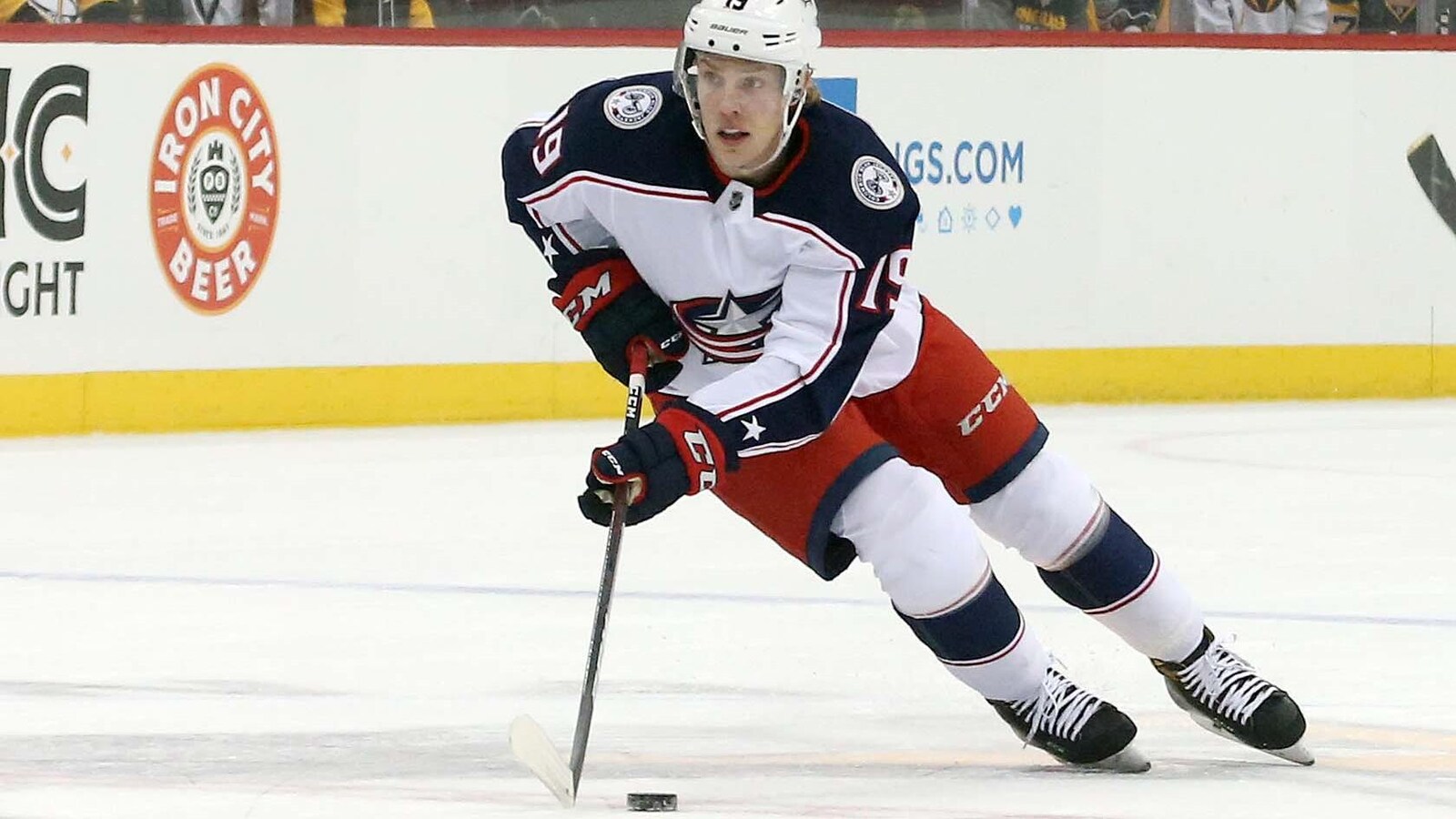 Les Hurricanes embauchent Ryan Dzingel Les Hurricanes embauchent Ryan Dzingel