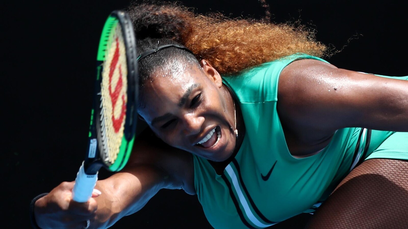 Serena Williams lors de son match de premier tour aux Internationaux de tennis d'Australie, lundi