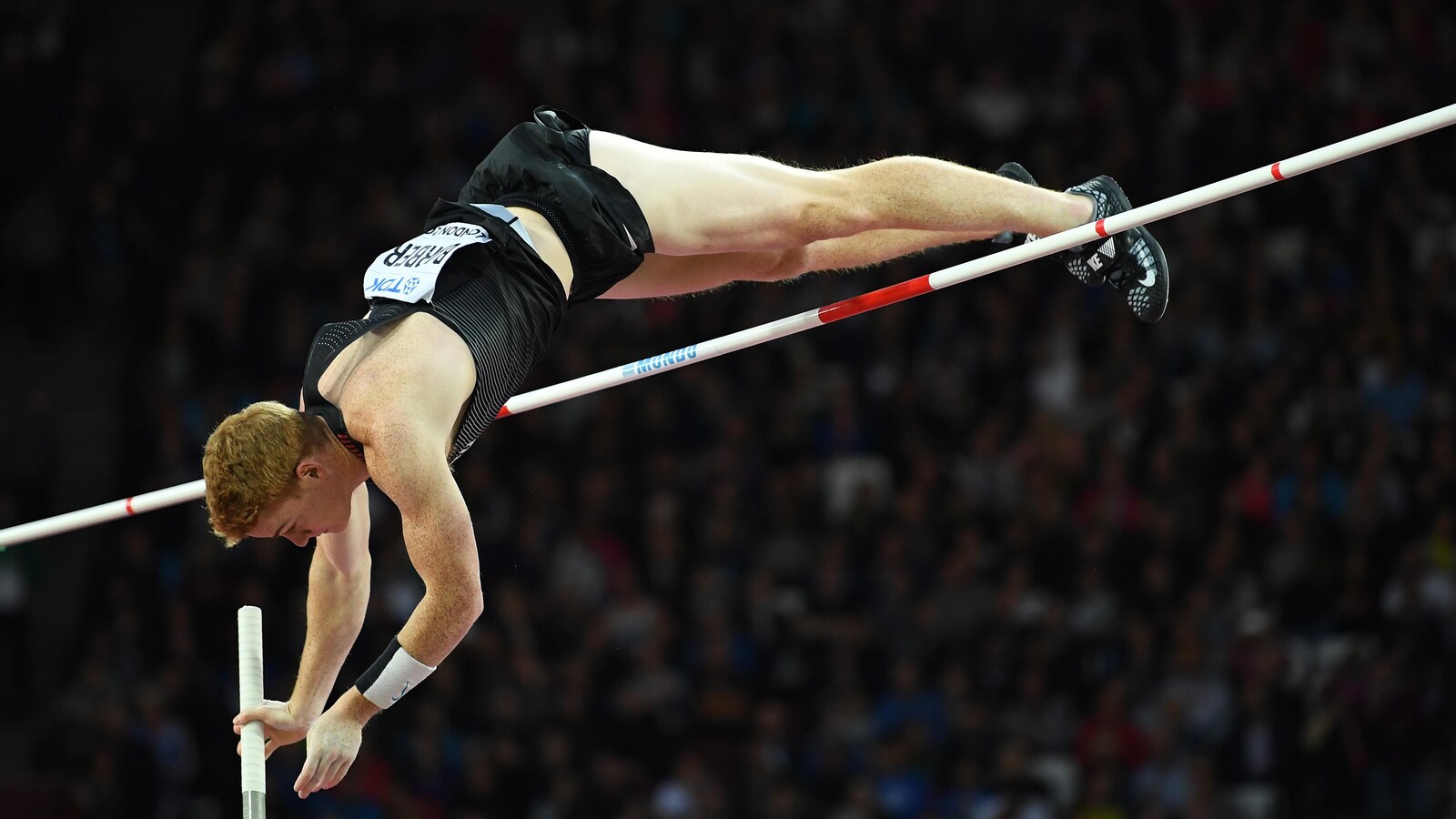 Shawn Barber en finale à Londres