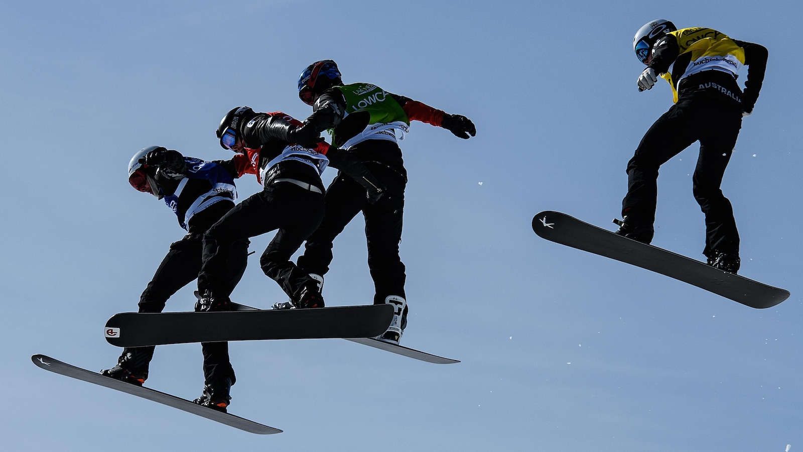 Jarryd Hughes, Hagen Kearney, Kevin Hill et Baptiste Brochu en snowboard cross