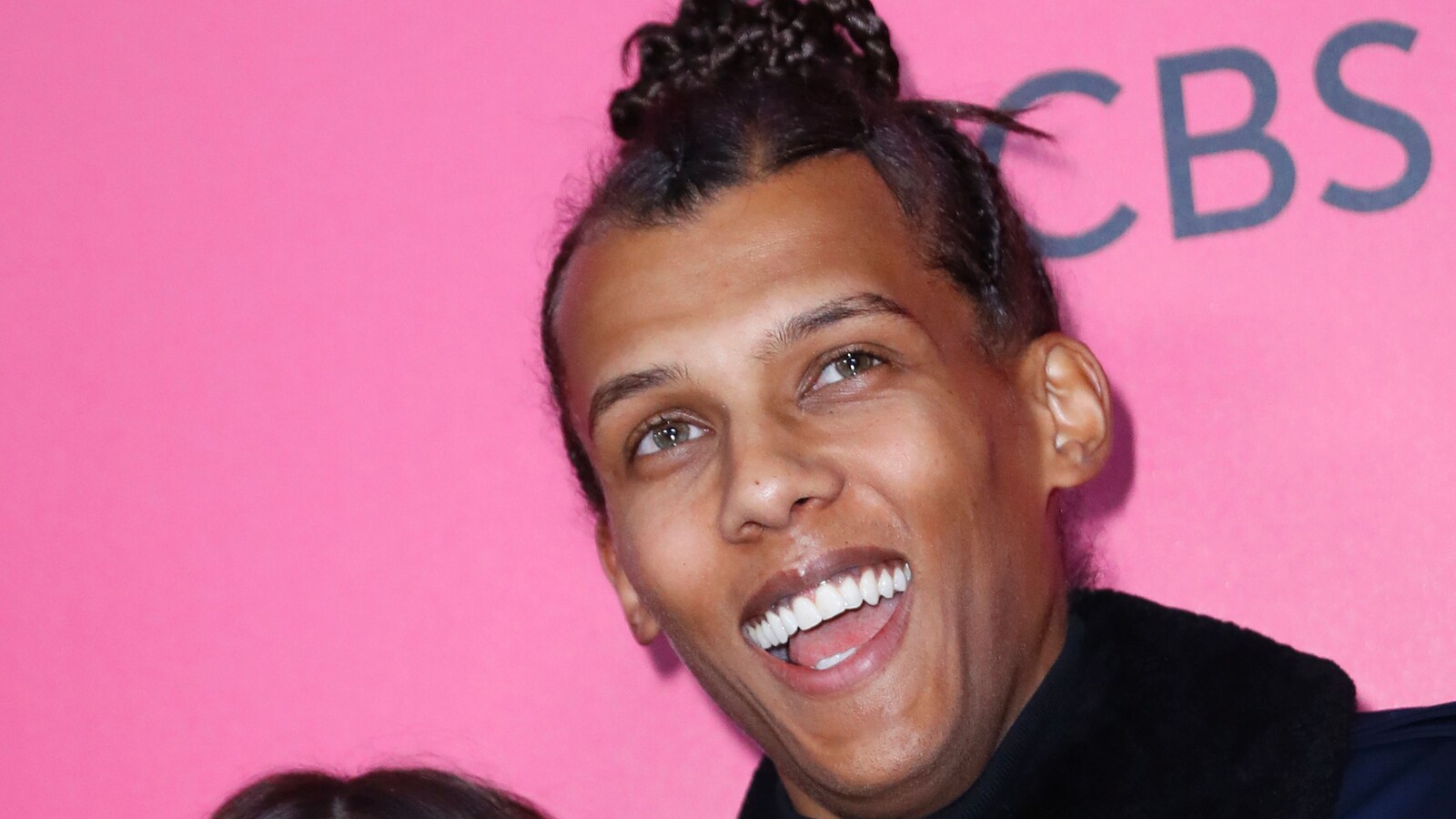 Мама stromae фото