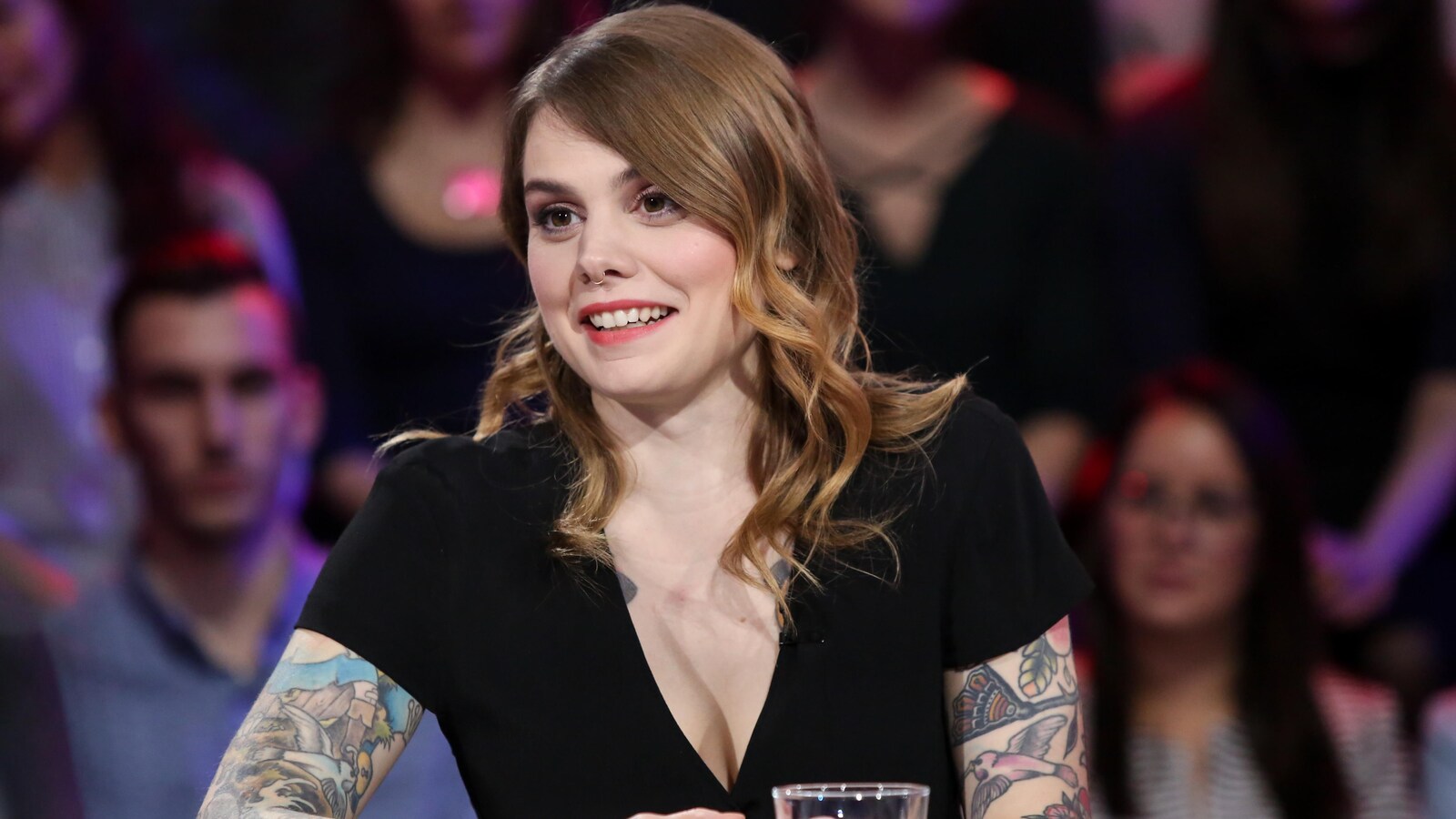 Elle parle de son nouvel album qui sortira au printemps