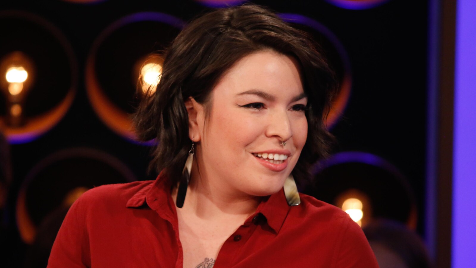 La comédienne sur le plateau des Échangistes