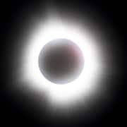L'éclipse solaire totale vue du parc Jean-Drapeau, à Montréal.