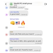 Une capture d'écran d'un échange entre hauts responsables américains sur la frappe américaine au Yémen le 15 mars 2025.