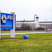 Le panneau d'affichage de l'usine A.B.I. de Bécancour.
