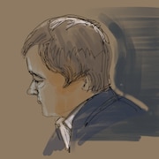 Dessin : Alexandre Bissonnette écoute le juge.