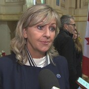 Andrée Laforest en entrevue.