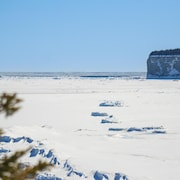 La falaise de l'île d'Anticosti l'hiver.