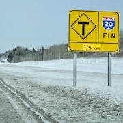 La fin de l'autoroute 20 à Notre-Dame-des-Neiges, près de Trois-Pistoles, au Bas-Saint-Laurent