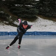 Béatrice Lamarche à l'entraînement sur l'anneau de glace Gaétan-Boucher de Québec