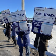Des militants pro-Biden à Dover au New Hampshire.