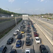 Les travaux de la fin de semaine ont provoqué une forte congestion, notamment près de l'aéroport Pierre-Trudeau.