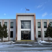 L'entrée principale du Cégep de l'Abitibi-Témiscamingue au campus de Rouyn-Noranda.