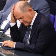 Le chancelier allemand Olaf Scholz lors d'une s&eacute;ance de la Chambre basse du Bundestag sur le budget 2025, &agrave; Berlin, Allemagne, le 11 septembre 2024.
