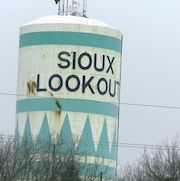 Château d'eau de Sioux Lookout dans le Nord-Ouest de l'Ontario