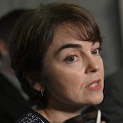 Christine Fréchette en mêlée de presse.