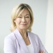 Portrait de Claudine Bouchard.