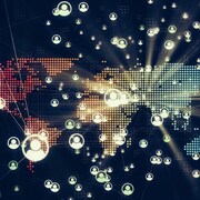 Illustration montrant la connexion au réseau mondial des médias sociaux.