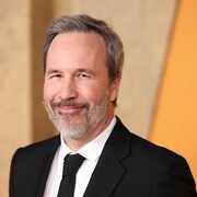Le réalisateur Denis Villeneuve souriant lors de la première du film « Dune : deuxième partie » à New York, le 25 février 2024.