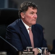 Dominic LeBlanc dans une rencontre.