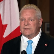 Un portrait de Doug Ford.