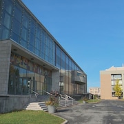 Le pavillon de la facult&eacute; de m&eacute;decine de l&rsquo;Universit&eacute; Laval, o&ugrave; environ 250 &eacute;tudiants pourraient voir leur graduation &ecirc;tre retard&eacute;e.