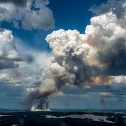 Les feux de forêt comme celui, qui a eu lieu dans la région de La Ronge, en Saskatchewan, représentent un plus grand risque en raison du réchauffement accru au Canada.