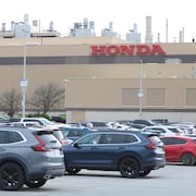 La façade d'une des usines de Honda à Alliston.