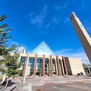 Façade de l'hôtel de ville d'Edmonton, le 6 octobre 2021.