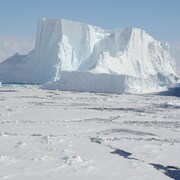 Un iceberg à la dérive, en Antarctique