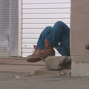 Les défis liés à l'itinérance dans le centre-ville de Moncton ont pris de l'ampleur, selon les commerçants.