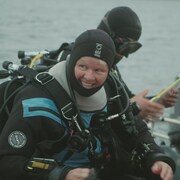 Jill Heinerth en habit de plongée sous-marine,