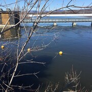 La Ville de Québec a ouvert les portes du barrage pour mieux contrôler le niveau du lac Saint-Charles.