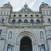 La façade de l'Assemblée législative de la Colombie-Britannique, à Victoria.