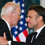 Les présidents américain Joe Biden et français Emmanuel Macron.